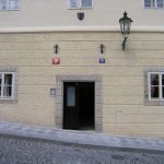 Hrzánský palác vchod po rekonstrukci